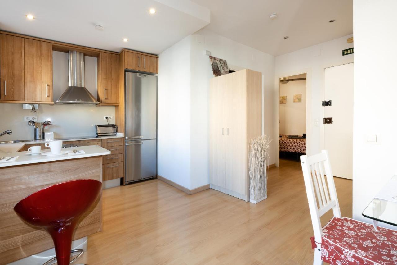 Cute Apartment In Sants Station With Hbo & Alexa & Ac Барселона Екстериор снимка