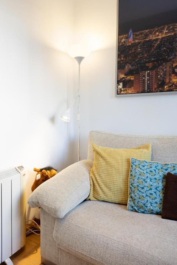 Cute Apartment In Sants Station With Hbo & Alexa & Ac Барселона Екстериор снимка